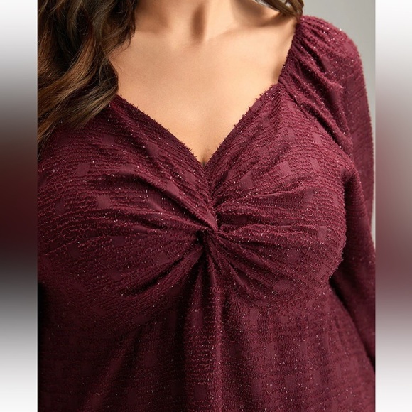 BloomChic Plus Size 2XL Solid Glitter Twist Front Gathered Blouse us18-20 - Picture 6 of 9